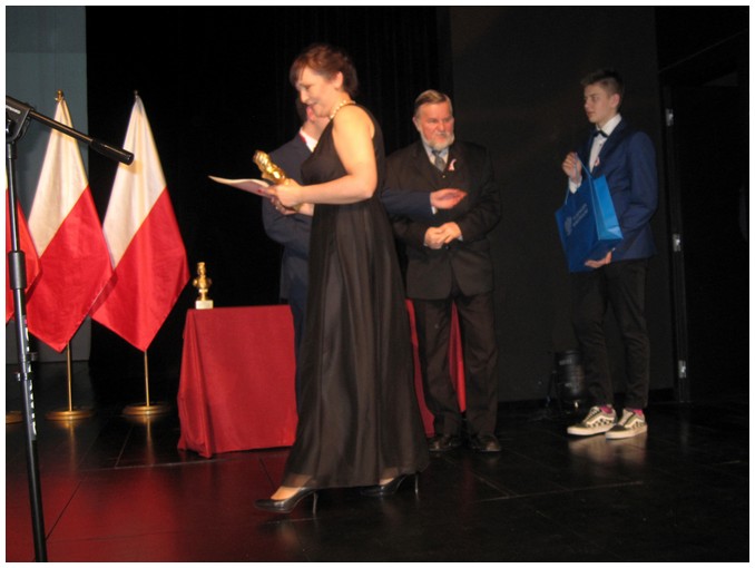 Nagrodę im. Druha hm. Stanisława Spólnika odebrała Laureatka w kategorii KOMENDANT HUFCA – Człowiek ze Stali, druhna hm. Ewa Siudek, Komendantka Hufca Podkrakowskiego.